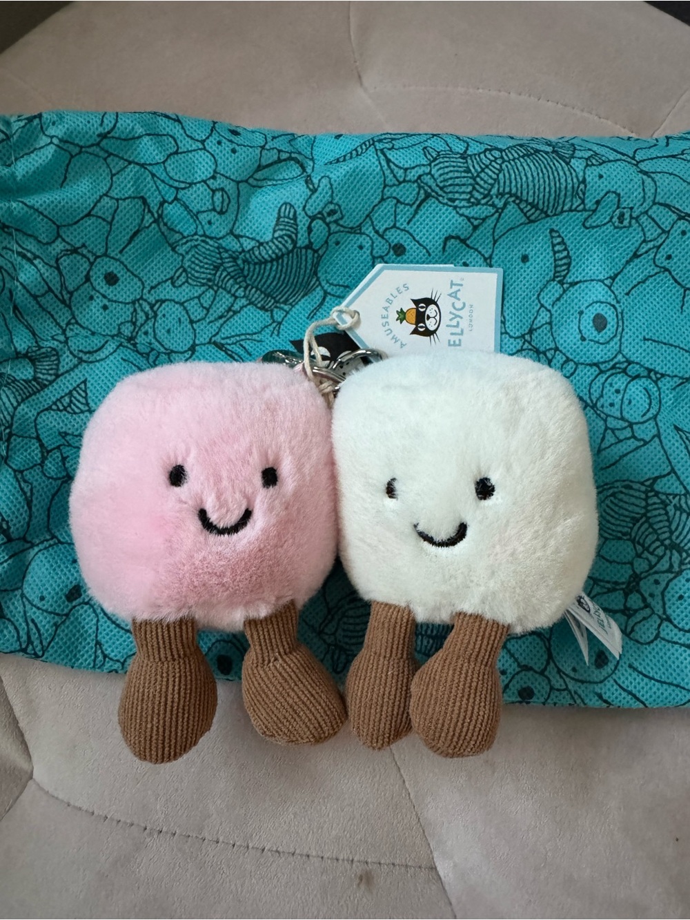 NWT Amuseables Jellycat Marshmallows Pink & White Plush Keychain Bag Charm